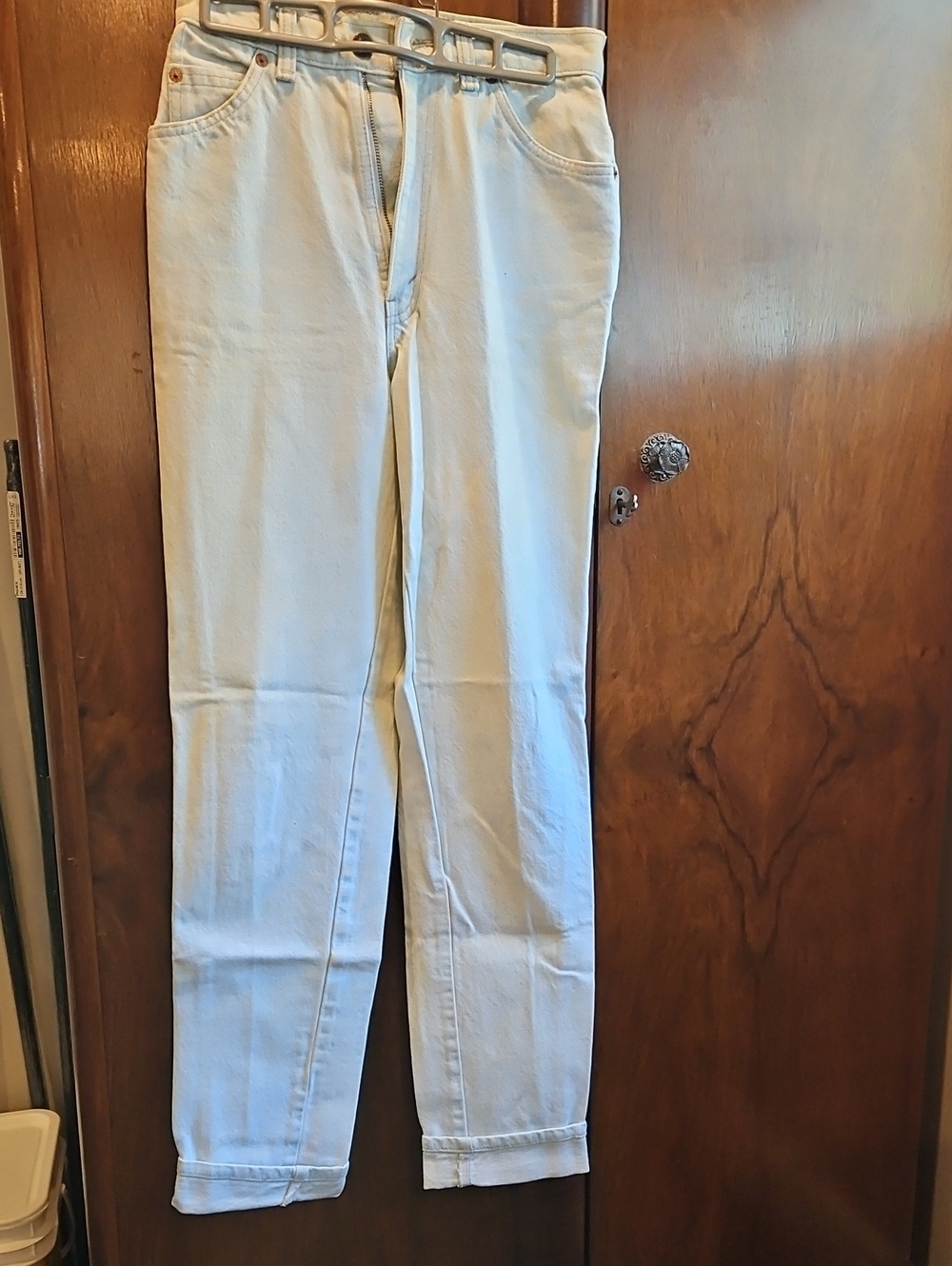 Women's Levi's Light Blue Specialty Edition Jeans - Size 11